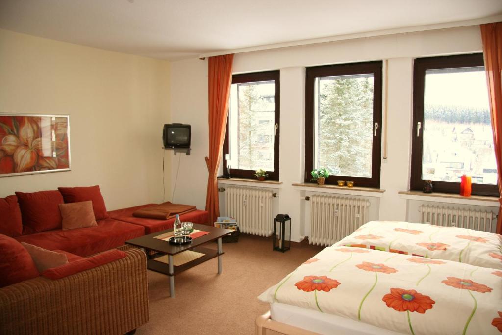 Ferienwohnungen Albers Winterberg Kamer foto